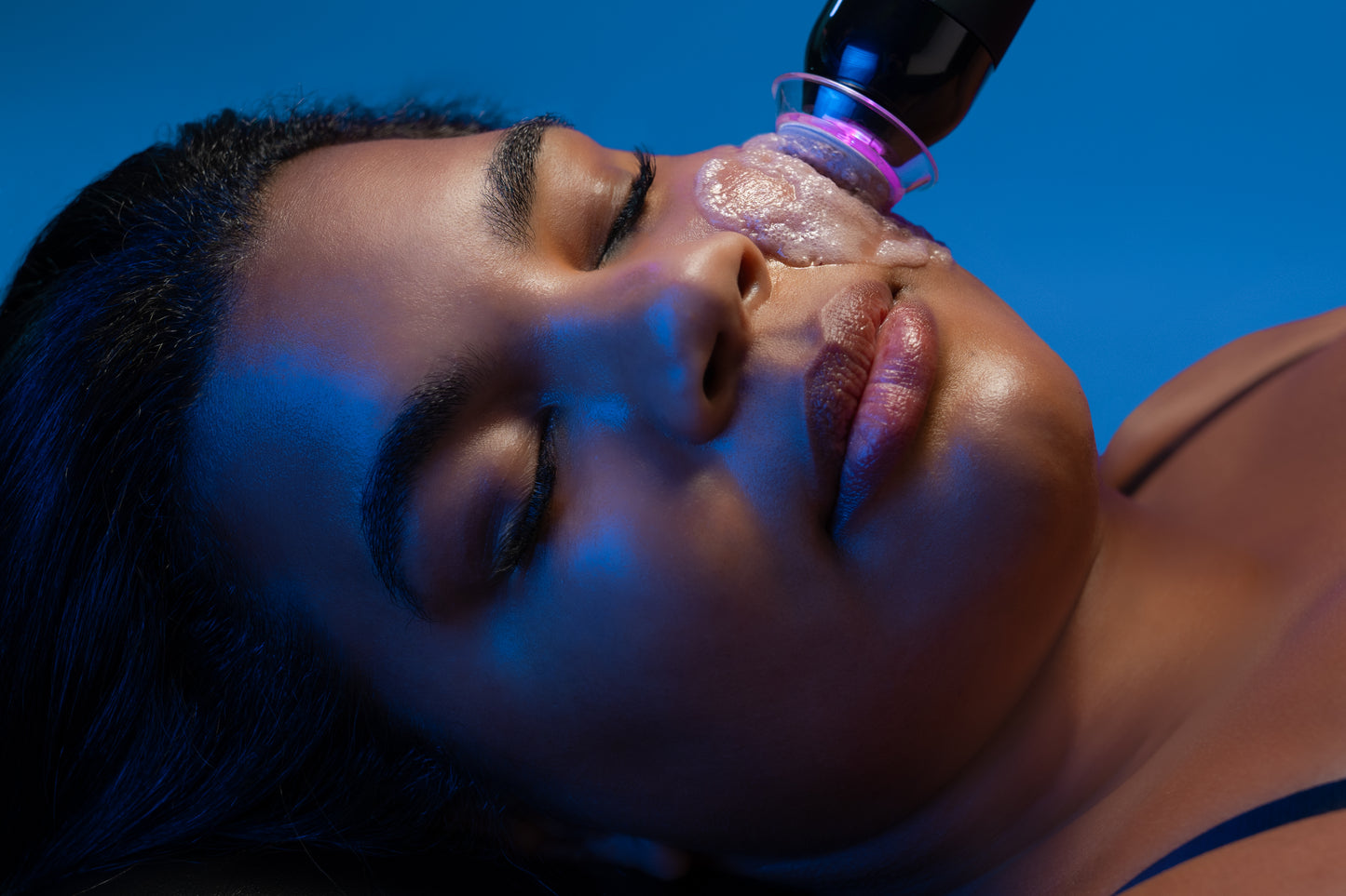 Glo₂Facial Refine